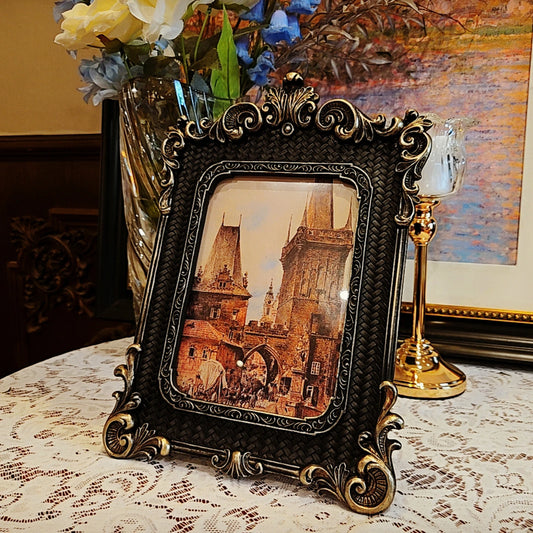 JMT-827466 Antique 5x7 Resin Picture Frame in Gothic Vintage Style for Home Decor and Wall Hanging