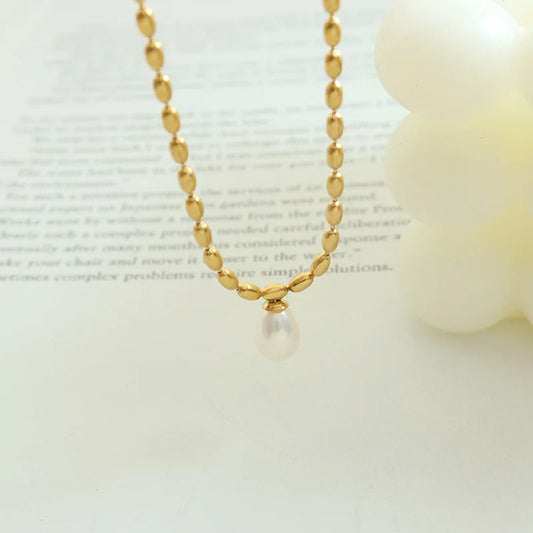 JMT-308042 Temperament Jewelry Neutral Fashion Titanium Steel Gold-plated Oval Bead Chain Imitation Pearl Pendant Necklace