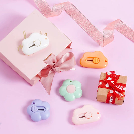 JMT-815562 Compact Retractable Utility Knife for Paper and DIY Crafts - Mini Slide Design