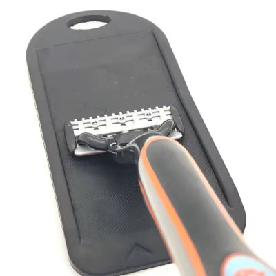 JMT-229706 Black Shaver Blade Cleaner Tool for Effective Maintenance