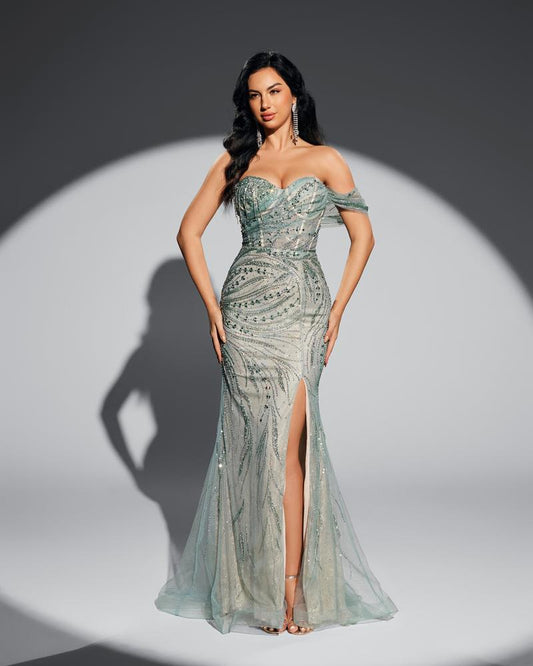 JMT-009546 Elegant Green Evening Dress - Model SH0012 with Flattering Silhouette and Timeless Design