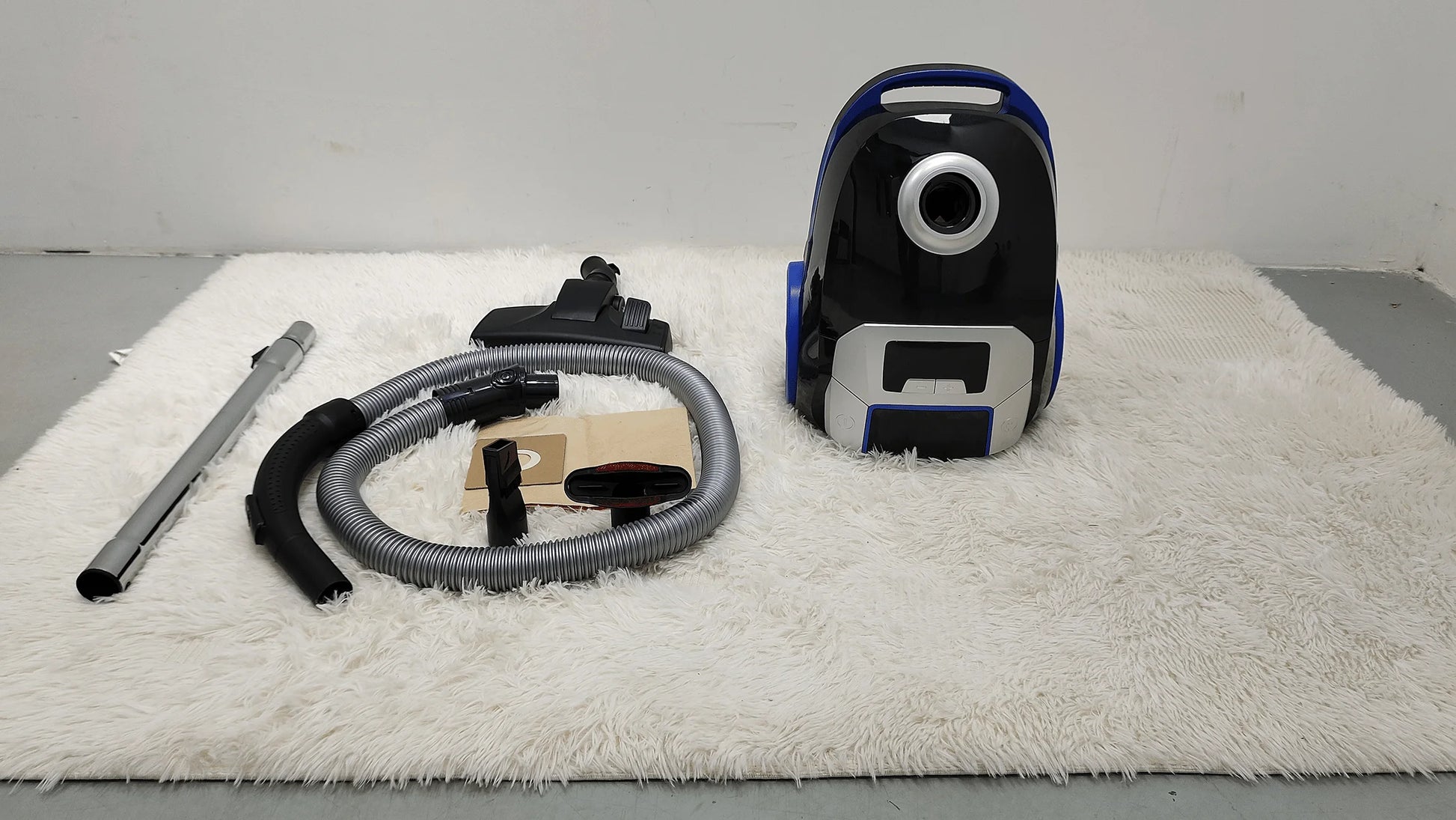 JMT-009610 Powerful 2000W Canister Vacuum Cleaner for Carpet and Home Use