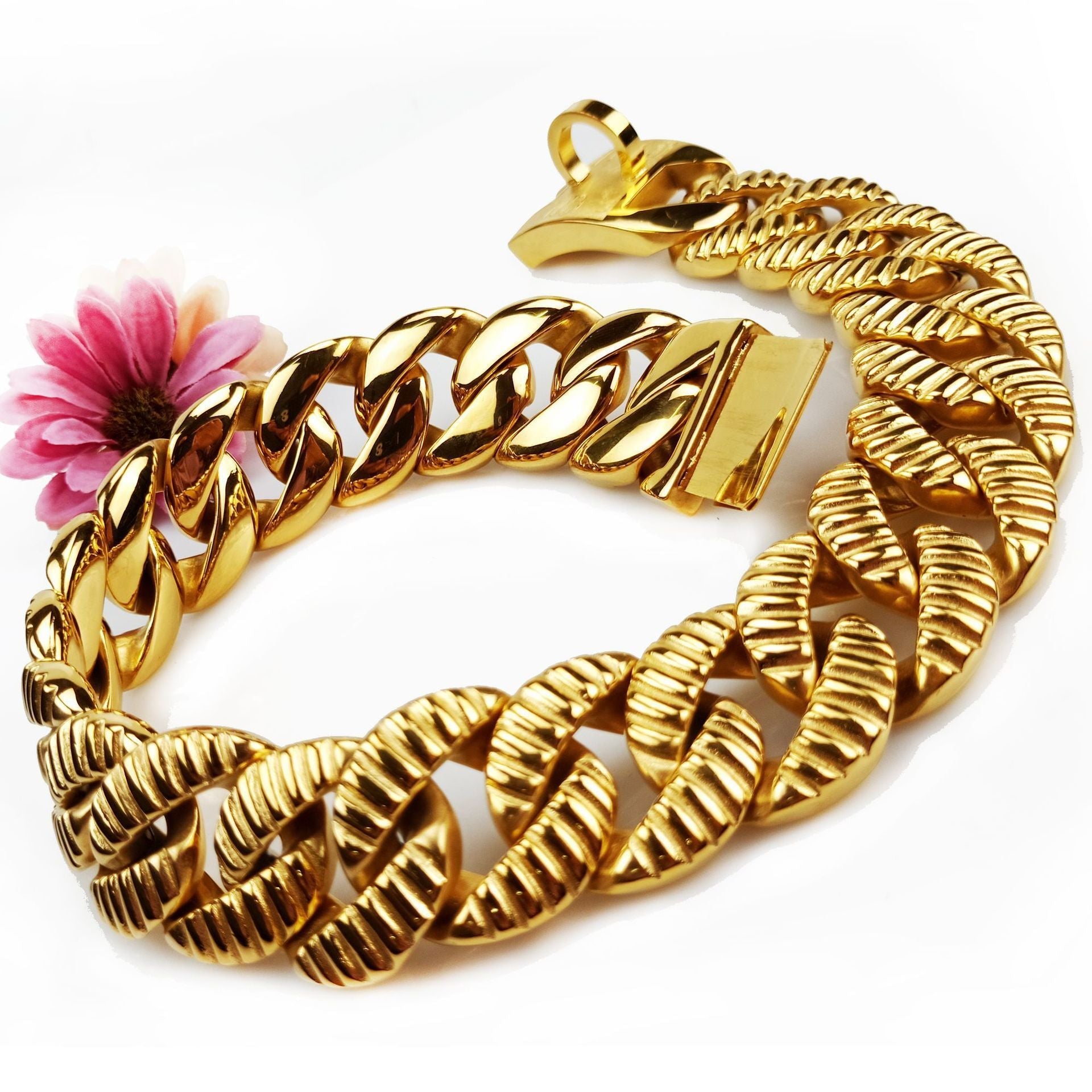 JMT-029066 Stainless Steel Leaf Shape Dog Collar - Durable and Scalable with Multiple Size Options in Gold, Steel, and Rose Gold