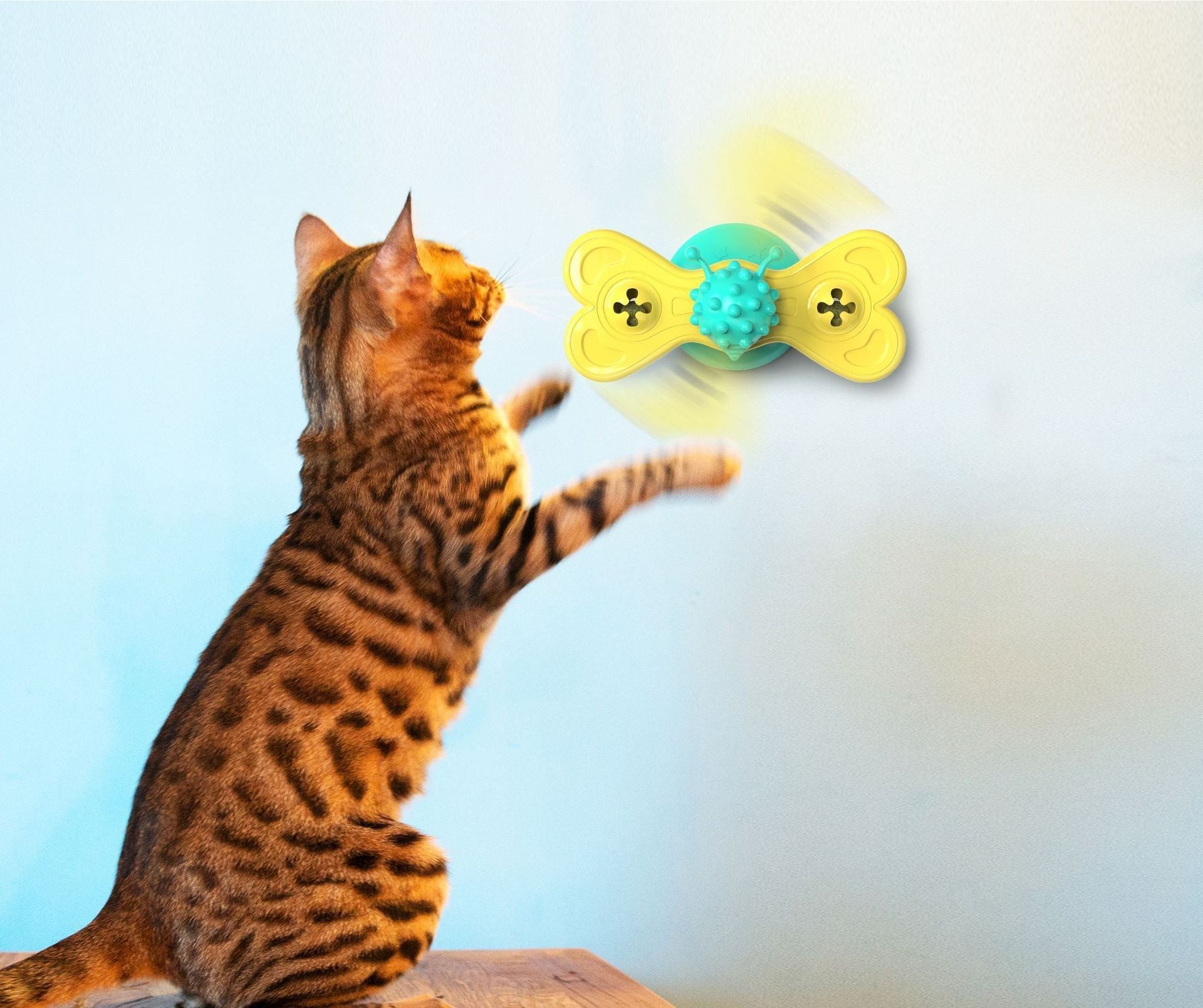 JMT-030858 Butterfly Cat Turntable Bite Toy - Interactive Green and Yellow TPR Design for Cats