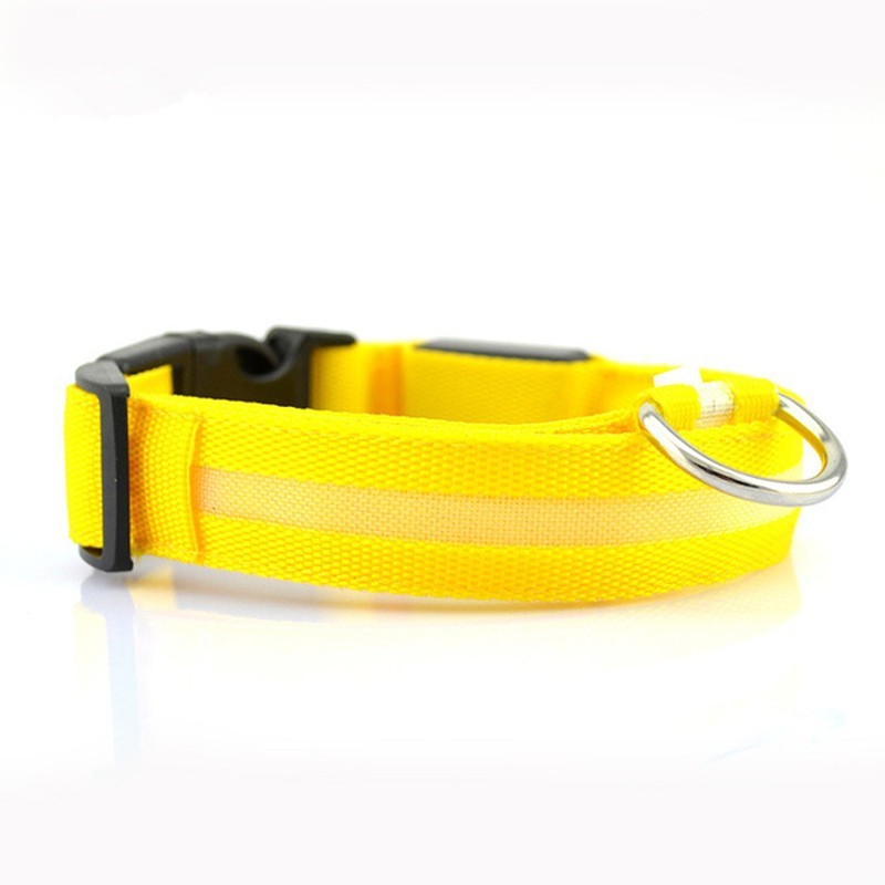 JMT-033674 LED Pet Safety Collar in Multiple Sizes - Adjustable Fit for Dogs and Cats