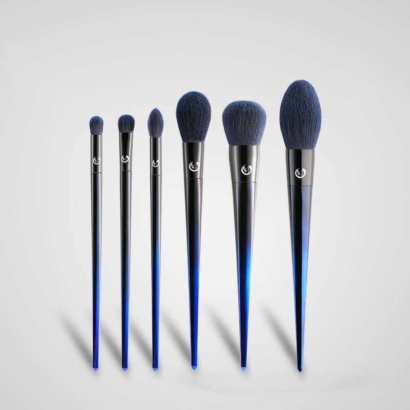 JMT-043338 Complete Makeup Brush Set for Eye and Face Application with Long Handles