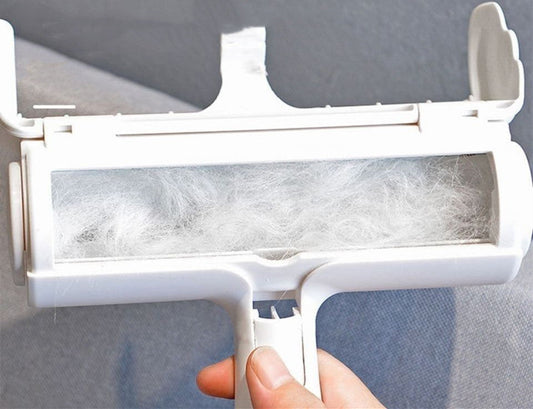 JMT-047754 Pet Roller Cleaning Brush - Effective Fur Remover for Clothing and Furniture, White