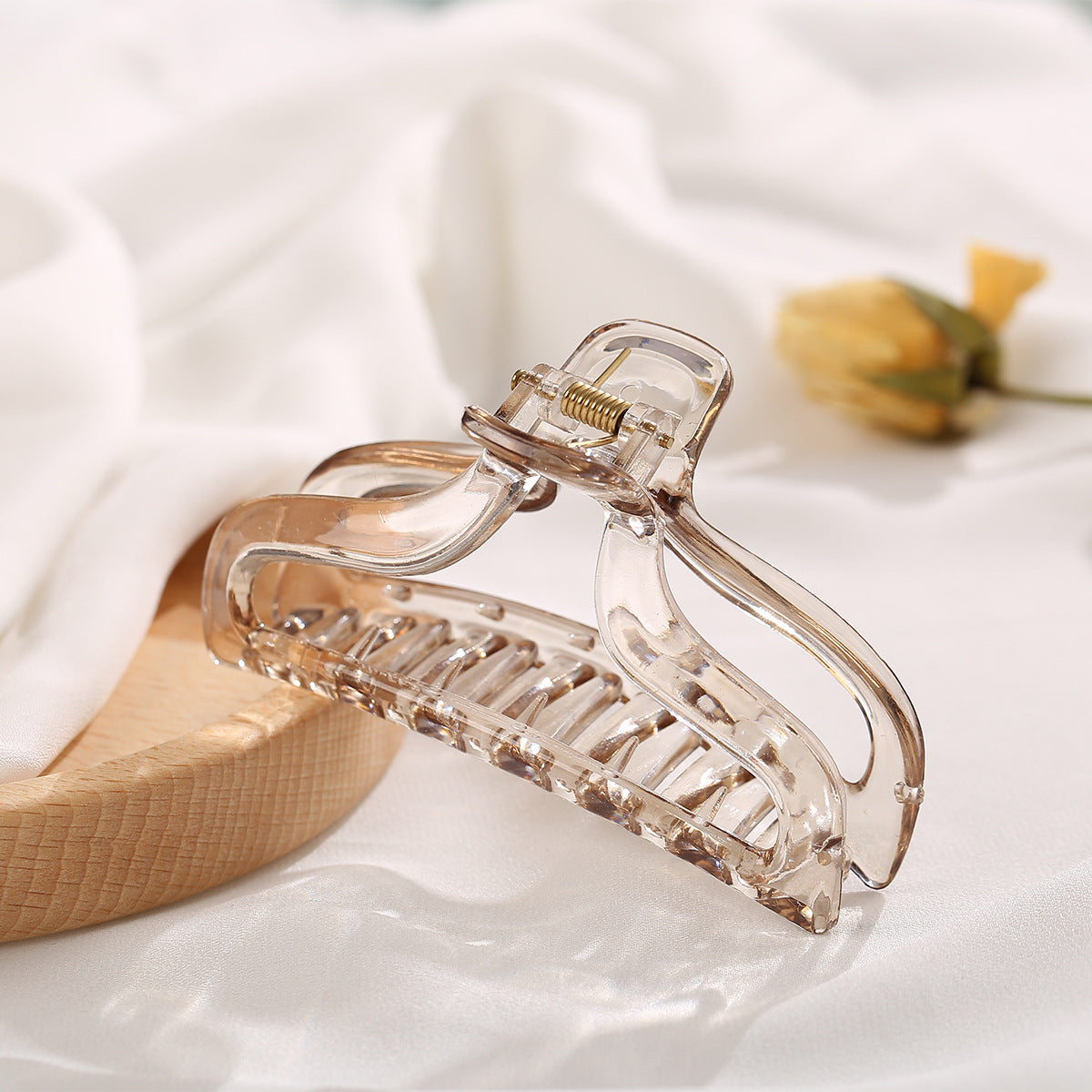 JMT-048202 Pearl Embroidery Butterfly Hairpin Decorative Clip for Women