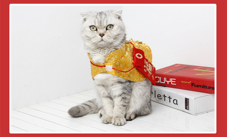 JMT-060810 Cozy Red Cloak for Cats - Acrylic New Year Pet Outfit with Envelope