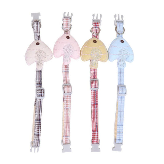 JMT-075338 Small Monochrome Fish-Shaped Cat Collar - Casual Polyester Design