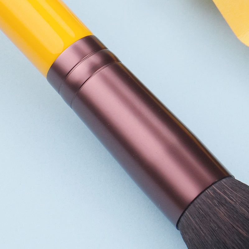 JMT-076106 Long Handled Makeup Brush with Man-Made Fiber Bristles
