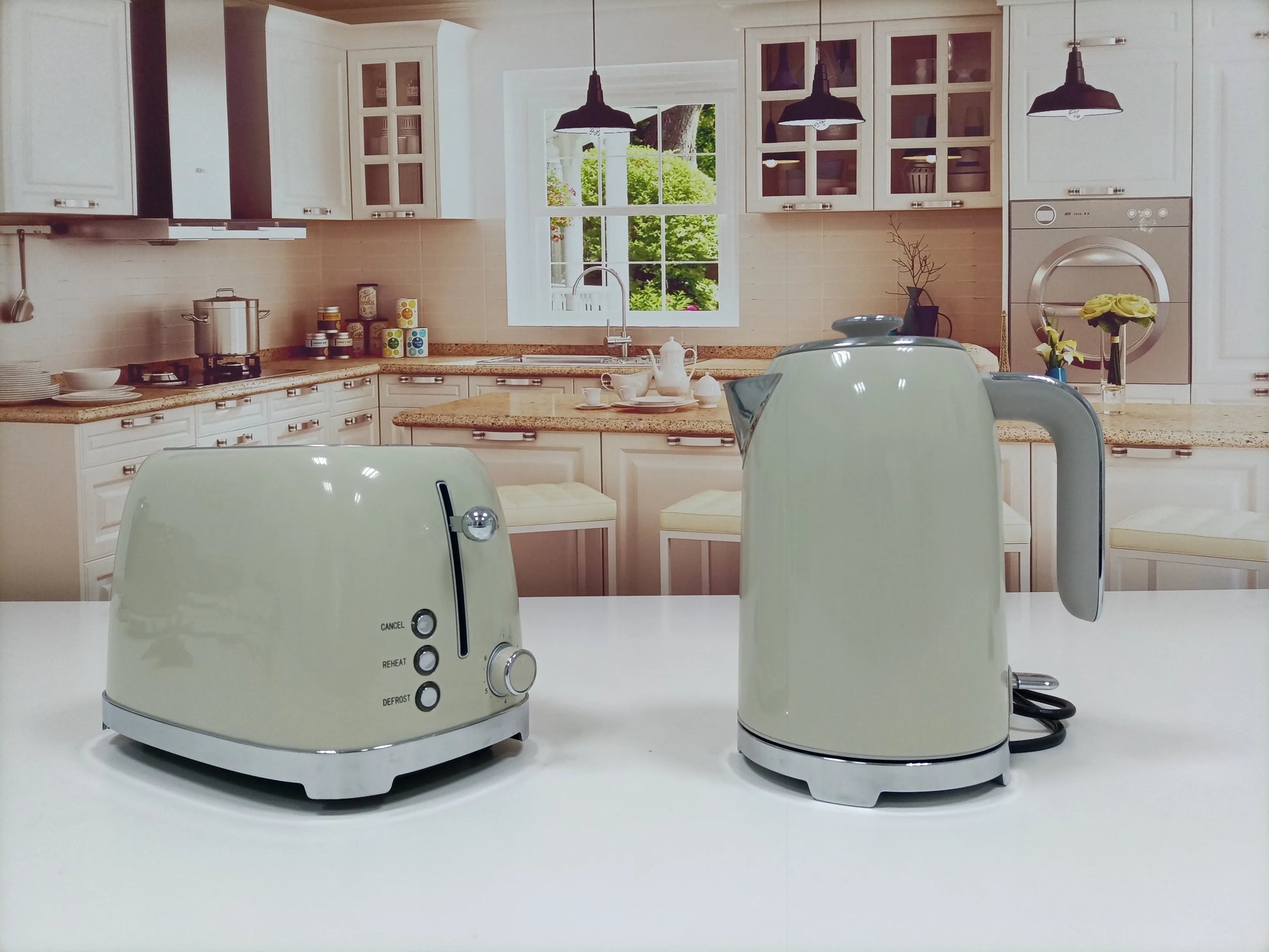 JMT-084554 Stainless Steel Retro 2-Slice Toaster with 6 Browning Settings and Electroplating Base