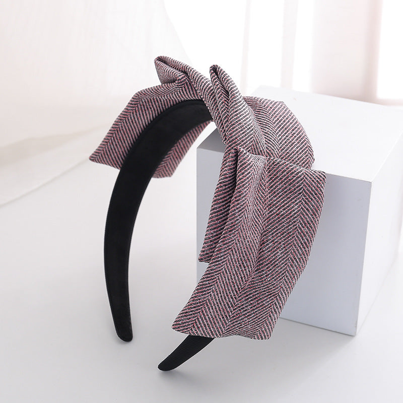 JMT-087562 Striped Flannel Headband for Women - Non-Slip Fabric Hairpin in Red, Grey, and Beige