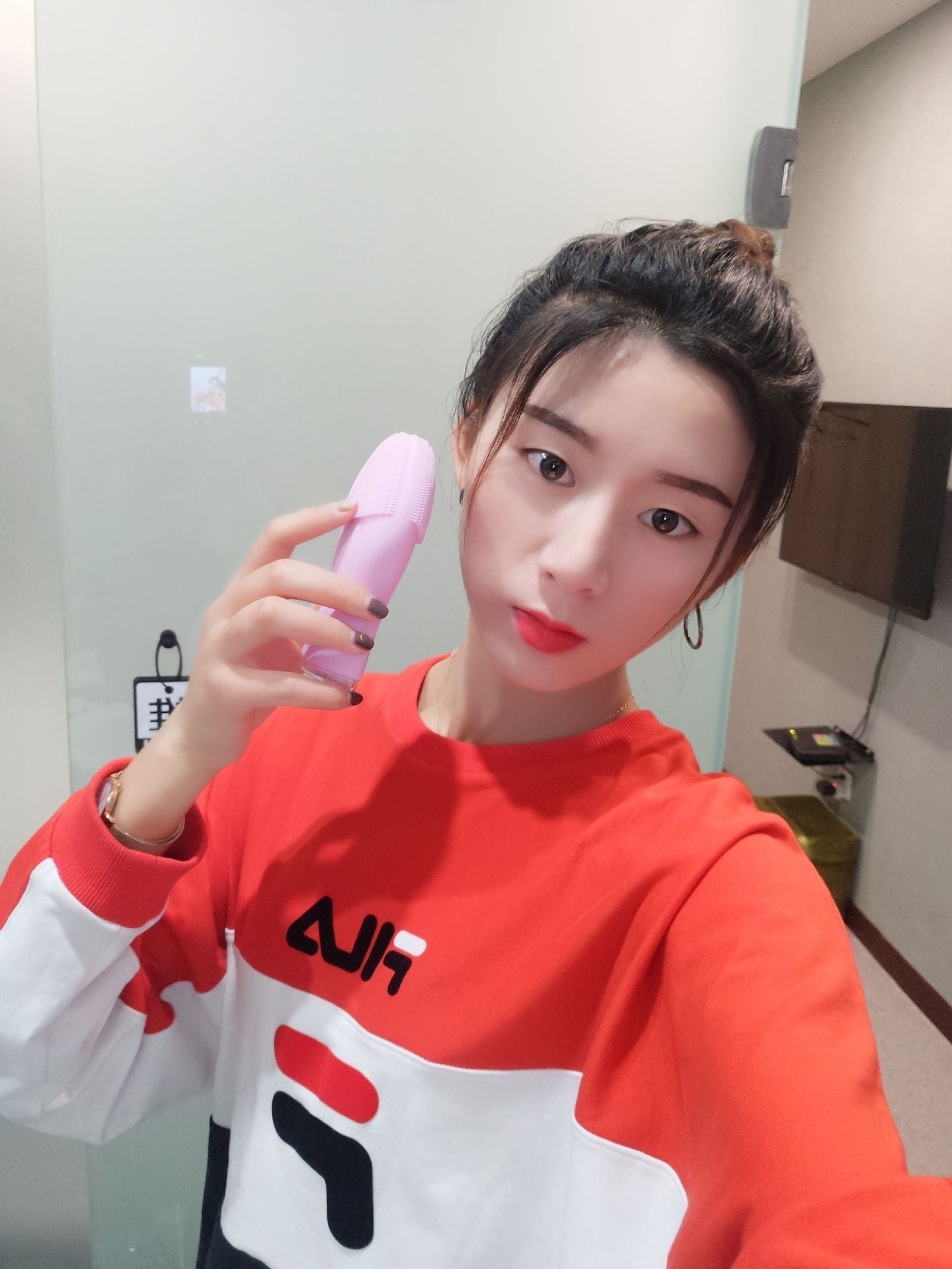 JMT-089482 Ultrasonic Waterproof Silicone Facial Cleanser with 3 Vibration Settings