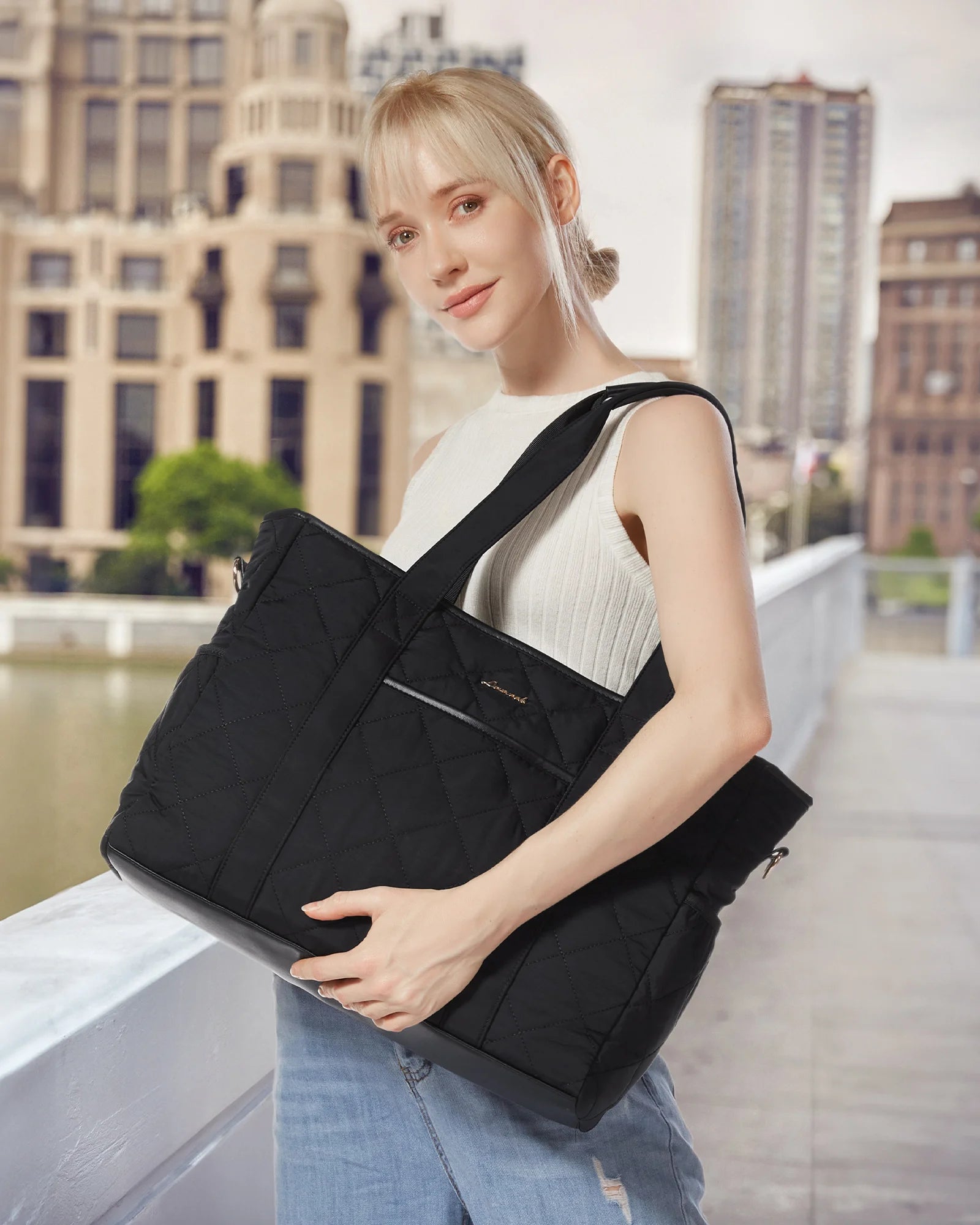 JMT-090314 Quilted Laptop Tote Bag for Women - 15.6 to 17 Inch Capacity, Stylish and Spacious Work Purse