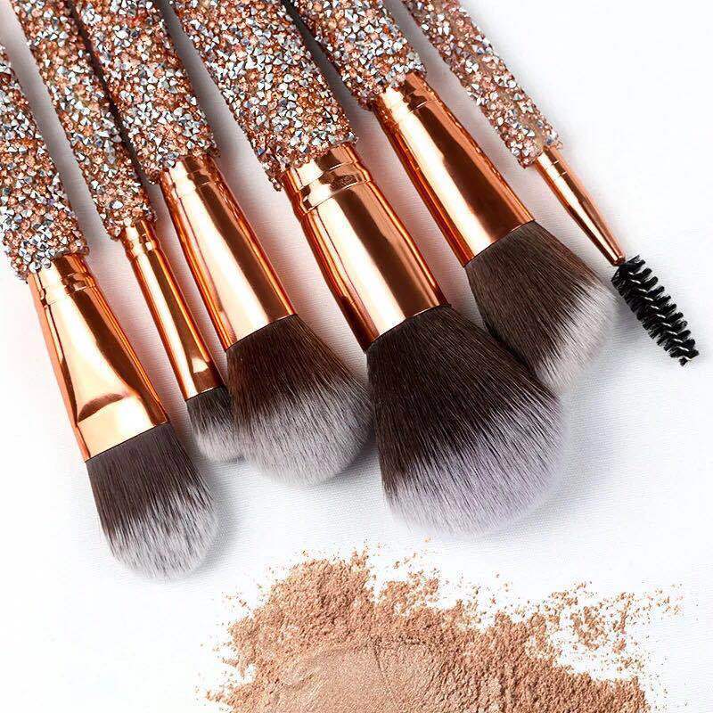 JMT-094218 Ten-Piece Diamond-Encrusted Makeup Brush Set - Nylon Bristles with Wooden Handles