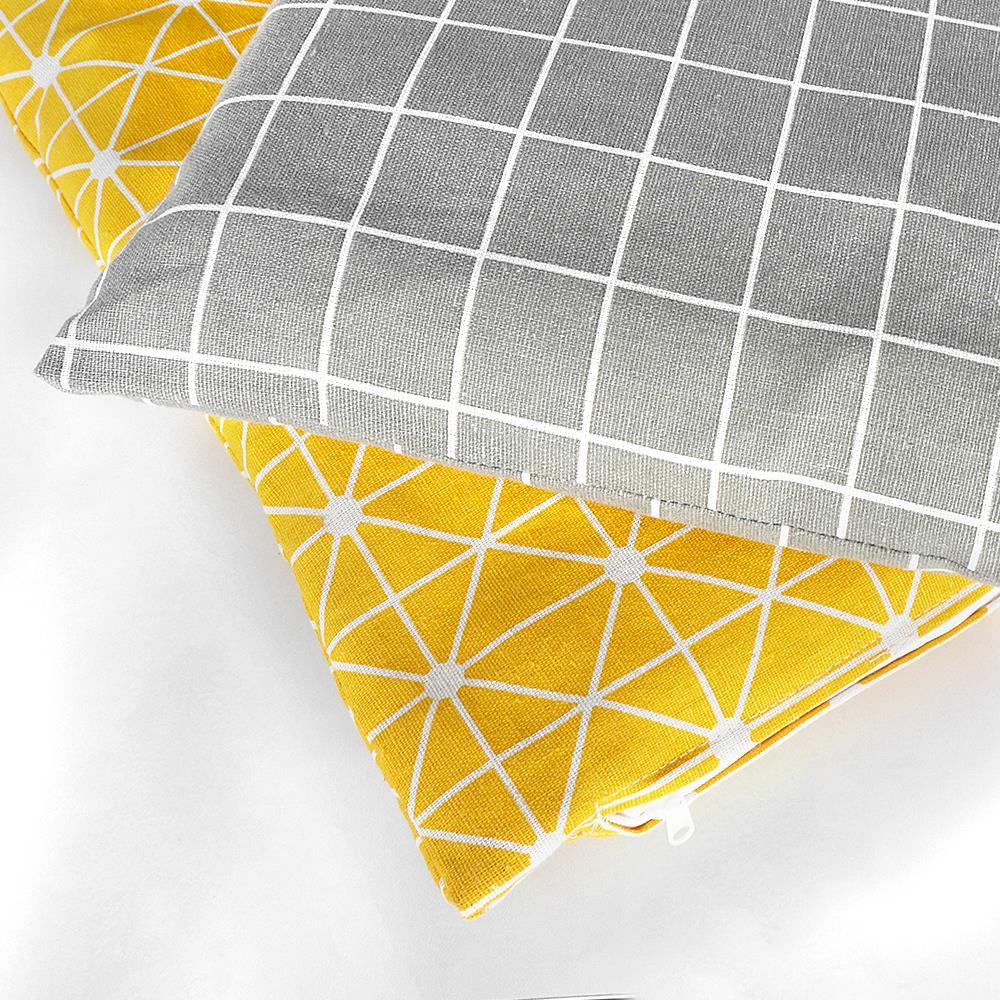 JMT-106762 All-Season Removable and Washable Breathable Sleeping Mat for Pets - Available in Multiple Sizes