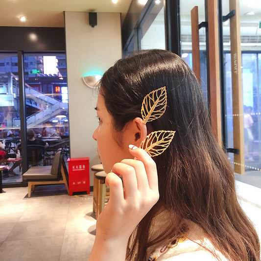 JMT-110282 Vintage Alloy Hollow Leaf Duckbill Clip for Women