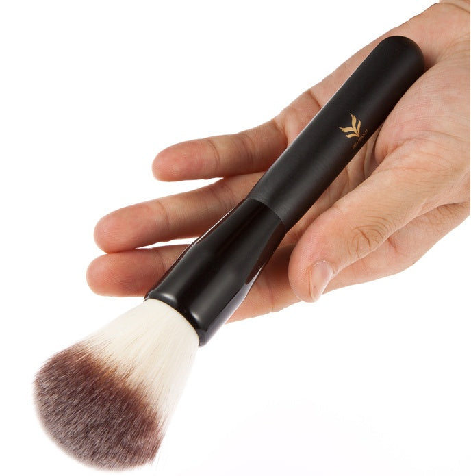 JMT-125834 Flower Face Makeup Brush with Wooden Handle and Rayon Nylon Hair for Blush and Eyeshadow Touchups