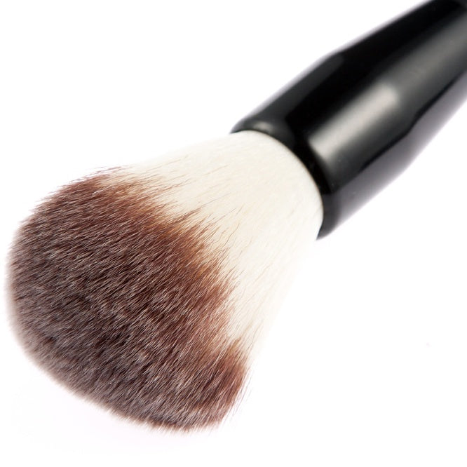 JMT-125834 Flower Face Makeup Brush with Wooden Handle and Rayon Nylon Hair for Blush and Eyeshadow Touchups