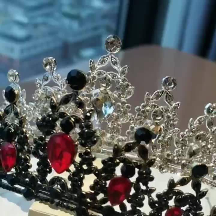 JMT-137290 Water Diamond Alloy Crown Headwear with White Crystals for Women