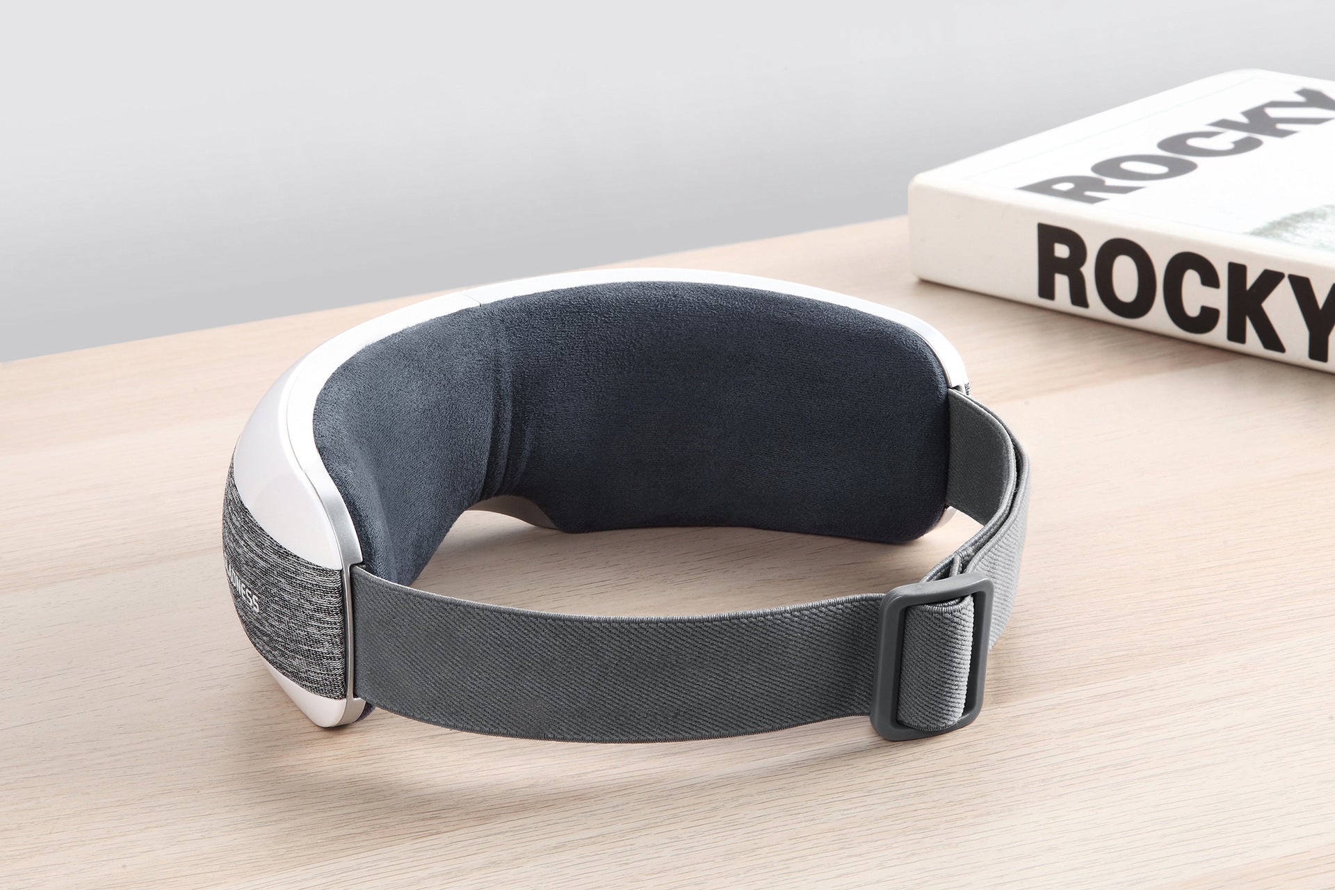 JMT-141194 Air Compression Eye Massager with USB Charging - Model ST-201, ABS Plastic and Flannel Material