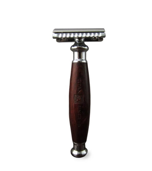 JMT-150666 Classic Gentleman’s Essentials Pack for Everyday Grooming and Care