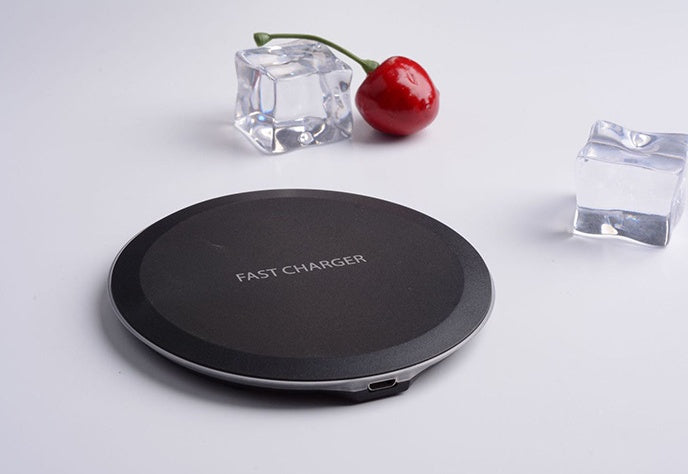 JMT-153418 Ultra-Thin Wireless Charger, 5W/10W Fast Charging, USB Interface, Black & White Options