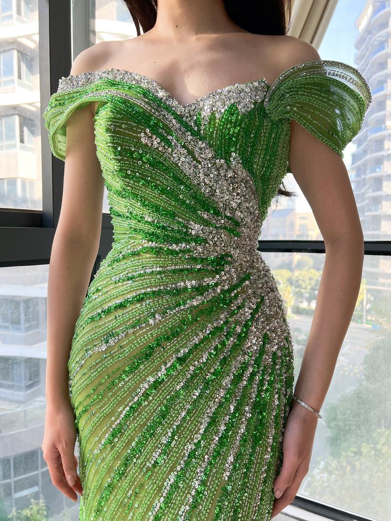JMT-153802 Elegant Green Evening Gown for Ladies - Style SH0221