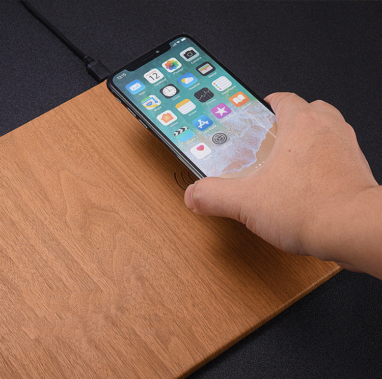 JMT-162122 Wooden Wireless Charger with QI Certification and Fast Charging Capability