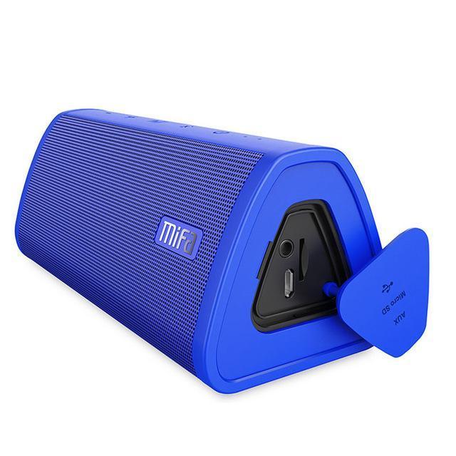 JMT-174154 Waterproof Bluetooth Outdoor Speaker with 10W Subwoofer and Built-in Lithium Battery