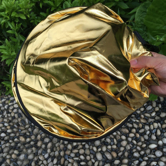 JMT-176970 5-in-1 Folding Reflector with Gold, Silver, White, Black, and Soft Light for Photography