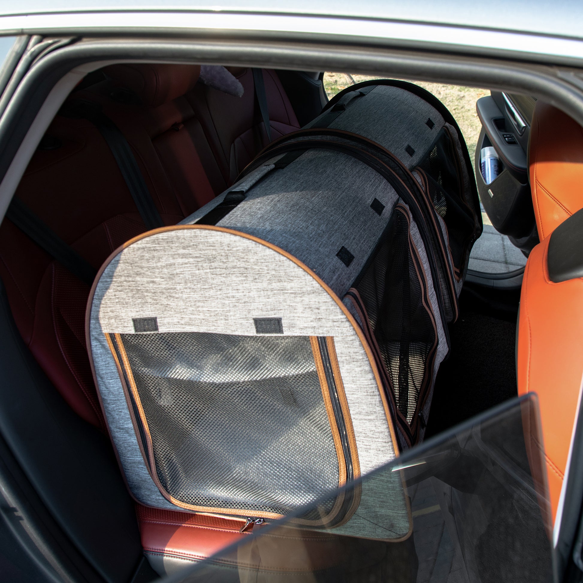 JMT-182282 Soft-Sided Portable Pet Cat Carrier with Padded Divider and Storage Bag - Grey