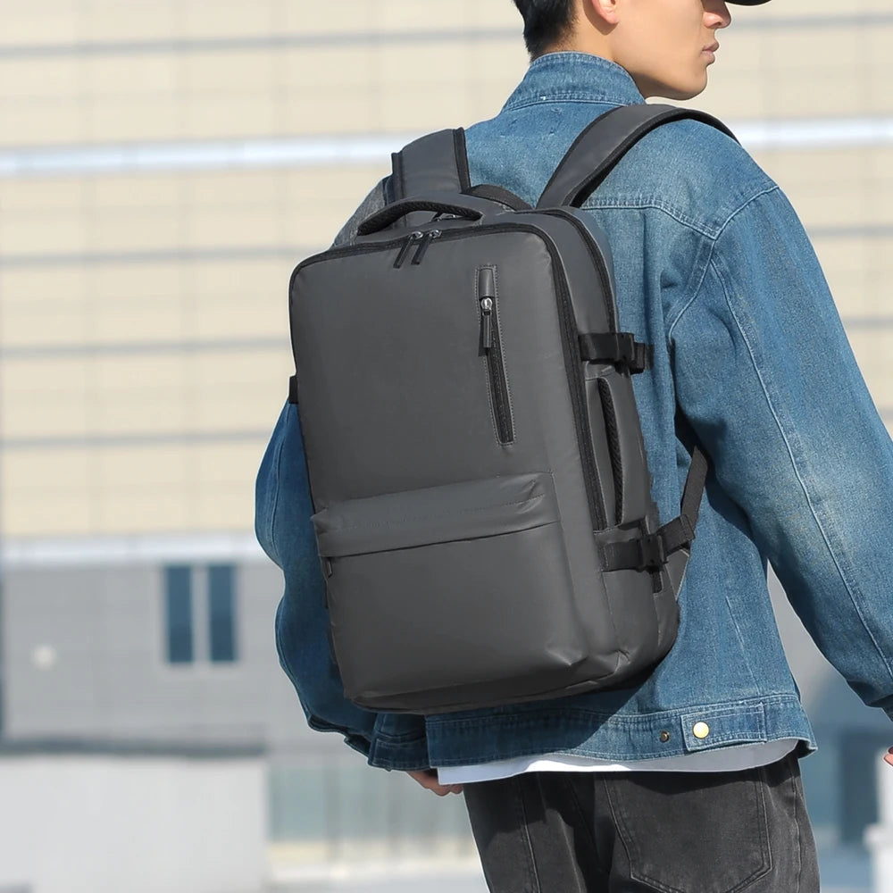 JMT-184522 Lightweight Business Laptop Backpack with USB Charging Port and Breathable Shoulder Strap Design