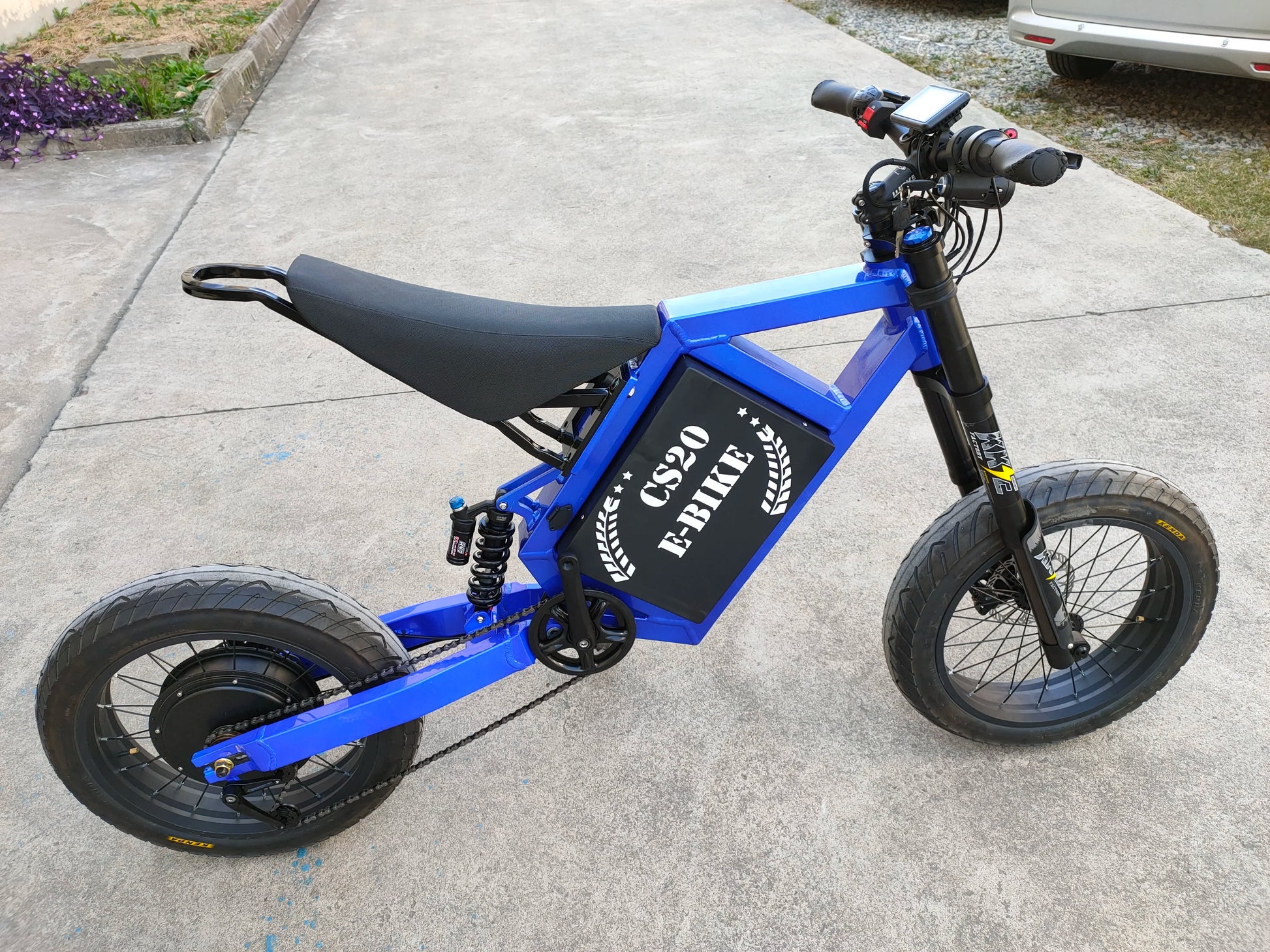 JMT-196298 High-Performance 12000W Electric Dirt Bike for Off-Road Adventure , Top Speed 27.9 mph