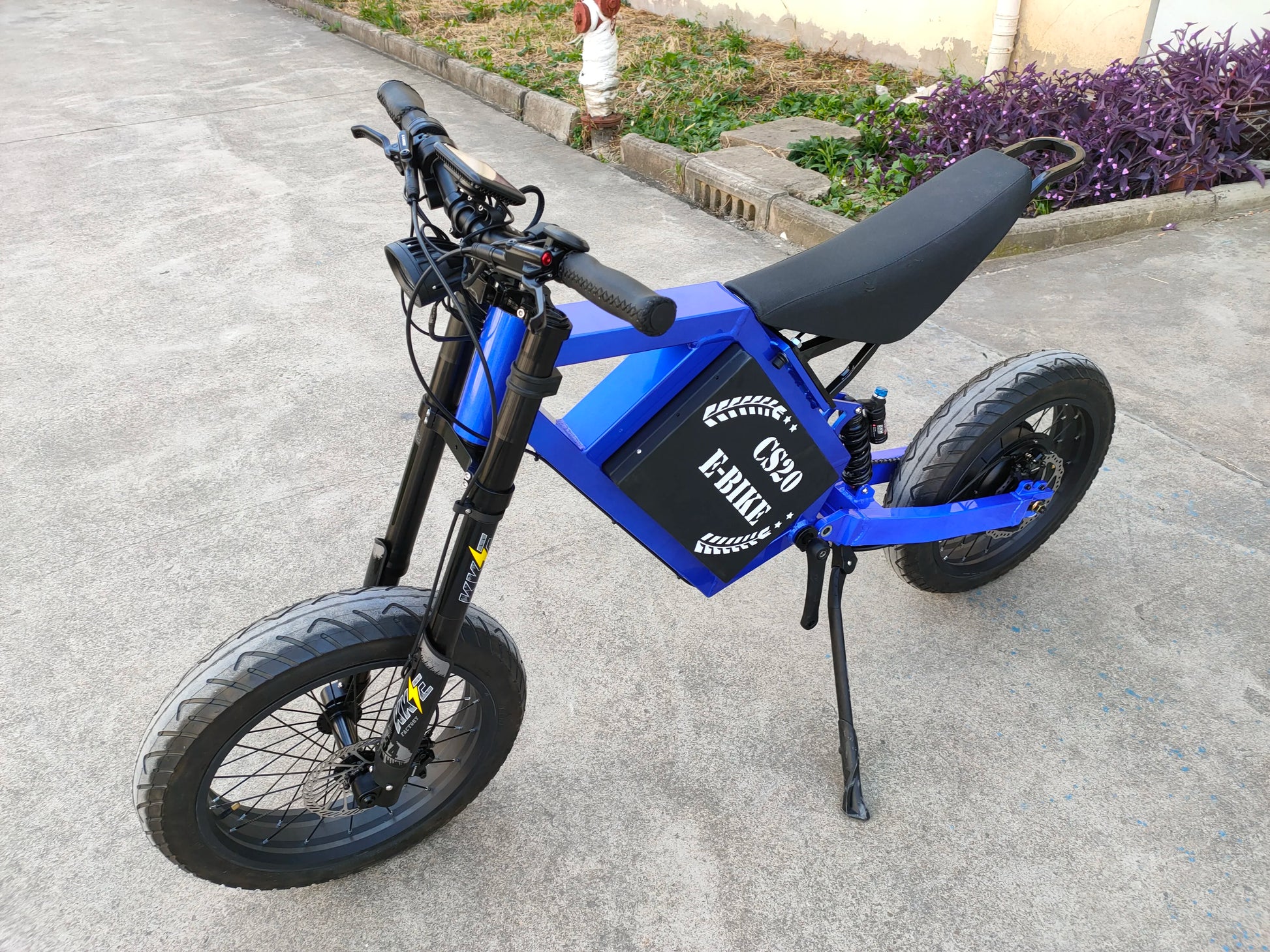 JMT-196298 High-Performance 12000W Electric Dirt Bike for Off-Road Adventure , Top Speed 27.9 mph