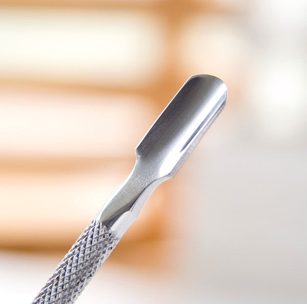 JMT-202762 Double-Headed Nail Remover with Semi-Circular Arc for Effective Manicure Care