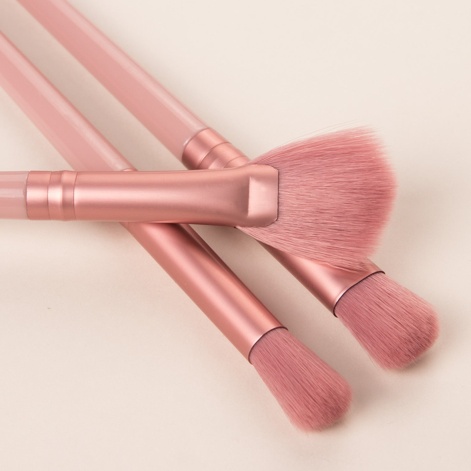 JMT-209482 12-Piece Nylon Makeup Brush Set with Long Plastic Handles for Precision Application