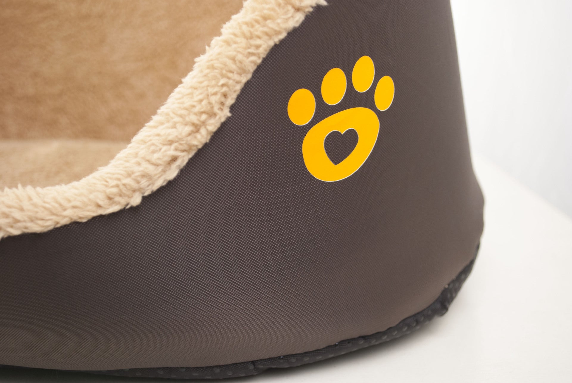 JMT-220874 Round Soft Warm Wool Dog Bed in Brown - Cozy Pet Sofa in Two Sizes