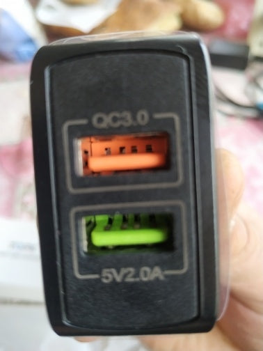 JMT-224202 18W QC 3.0 Dual USB Charger with Smart ID Technology for Fast Mobile Device Charging