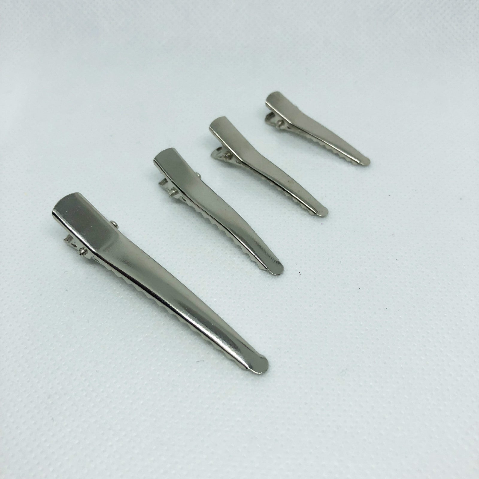 JMT-256010 Silver Metal Side Clip - 4.5 cm Durable Electroplated Design