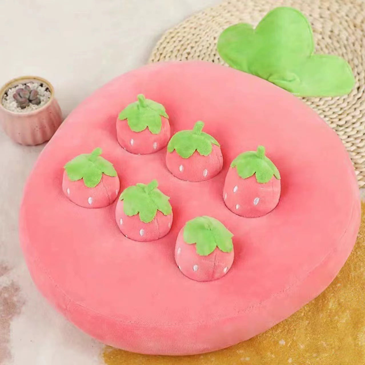 JMT-261066 Interactive Plush Strawberry Snuffle Mat for Dogs, Bunnies, and Guinea Pigs - Engage and Entertain