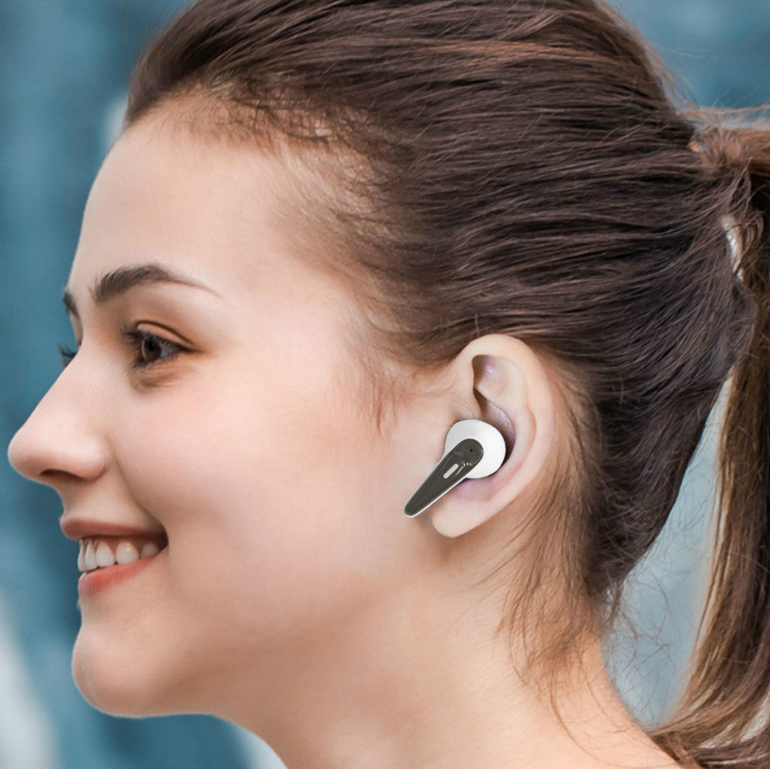 JMT-280842 Wireless Sports In-Ear Headphones with Digital Display and Portable Charging Case