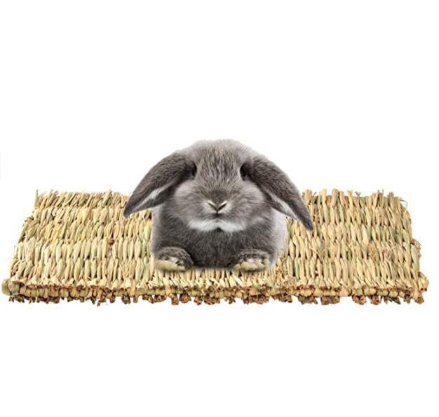 JMT-284106 Durable 3-Pack Wooden Rabbit and Small Animal Mat Toy Bed for Guinea Pigs and Chinchillas