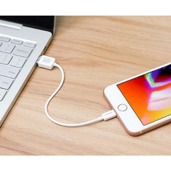 JMT-294026 Short USB Charging Cable for Apple Devices - 0.2M, Fast Charging Capability