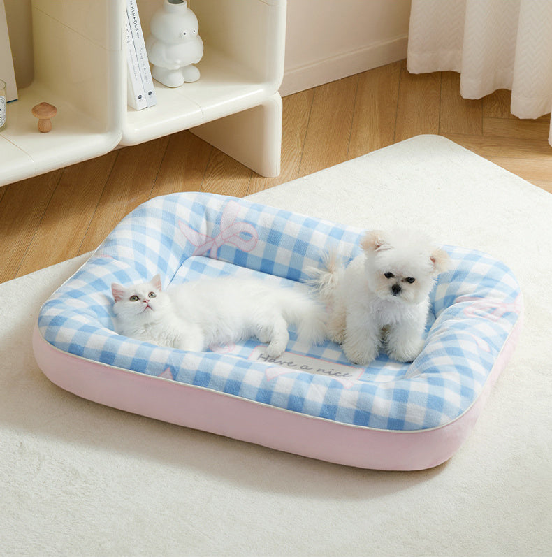 JMT-303370 Cozy All Seasons Small Dog Bed Cushion for Comfort and Relaxation