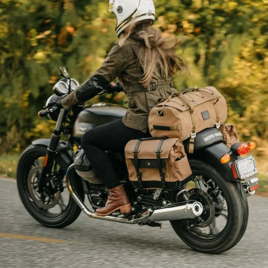 JMT-318090 Waterproof Canvas Motorcycle Rear Bag with Zipper Closure and Multiple Pockets - 28L Capacity