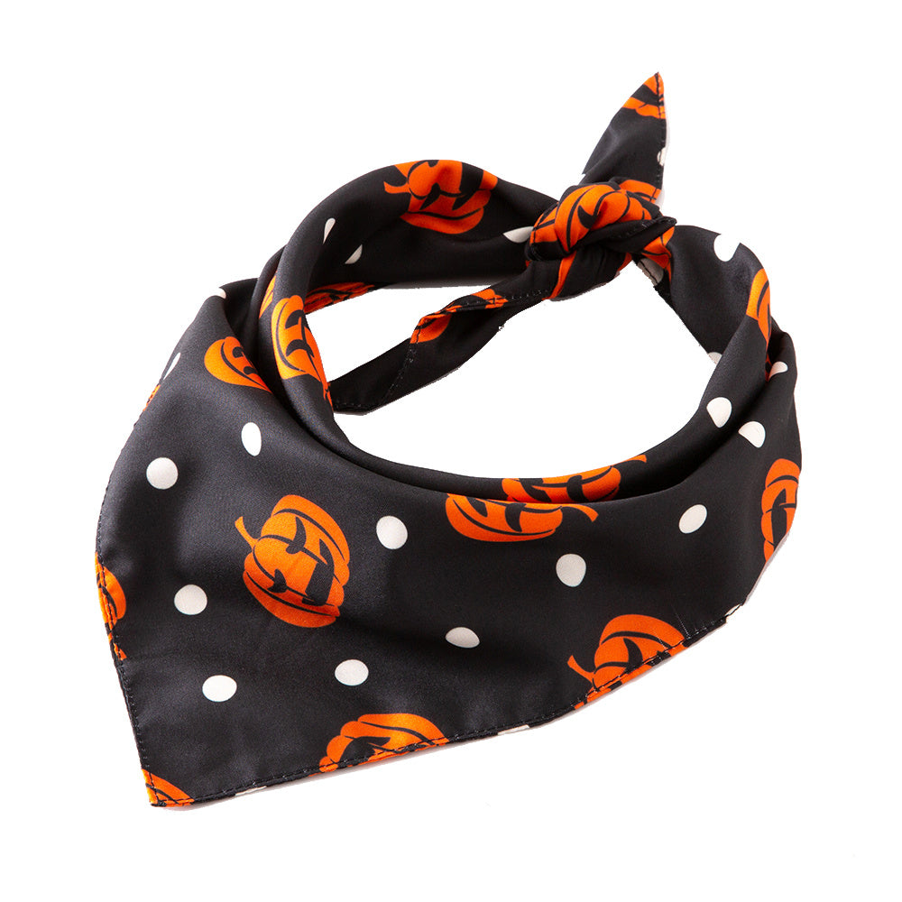 JMT-326090 Halloween Pet Saliva Towel - Casual Style for Pet Care and Festive Fun