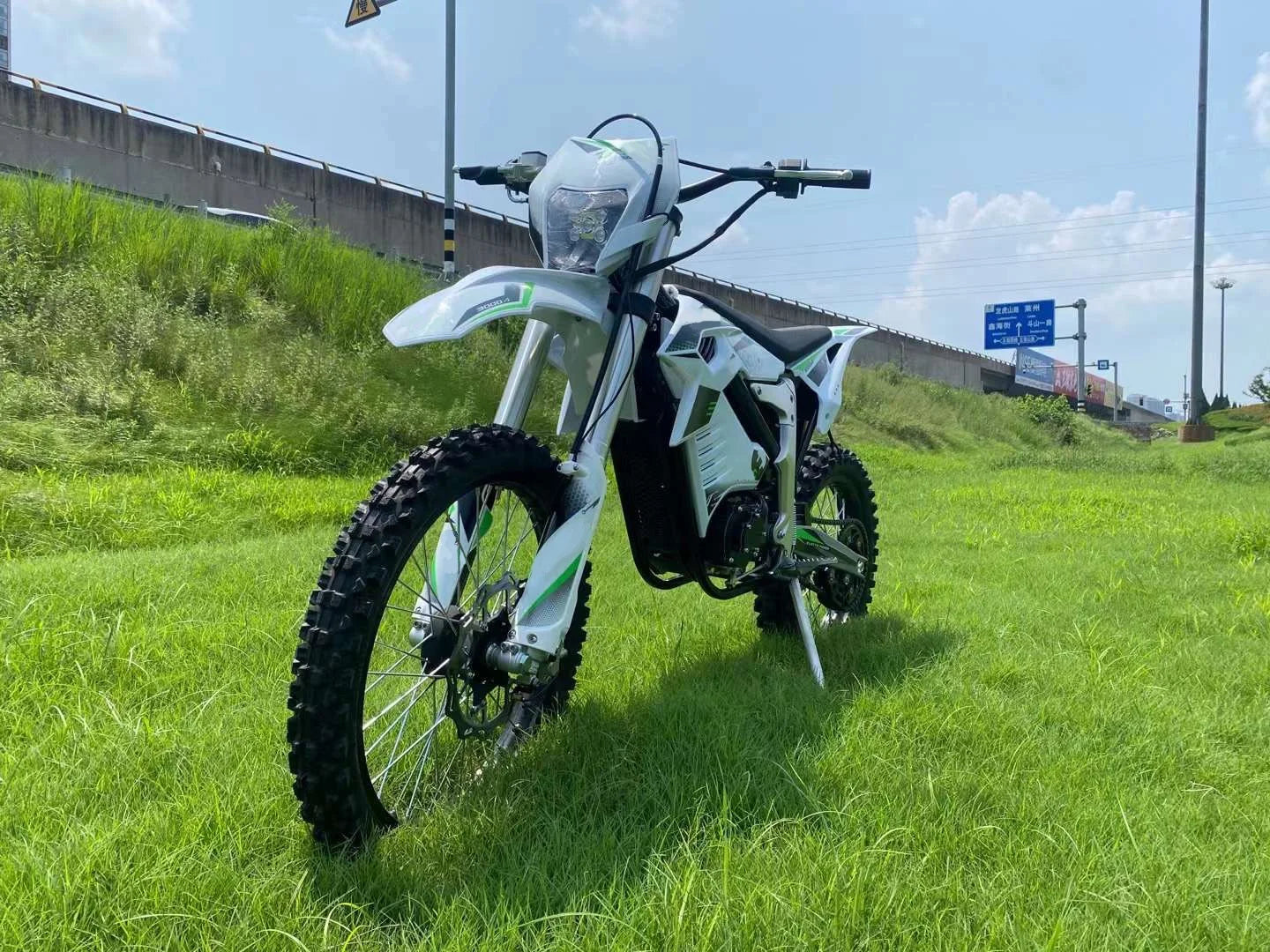 JMT-328522 Electric Adult Dirt Bike with 72V Lithium Battery Option , Top Speed 27.9 mph