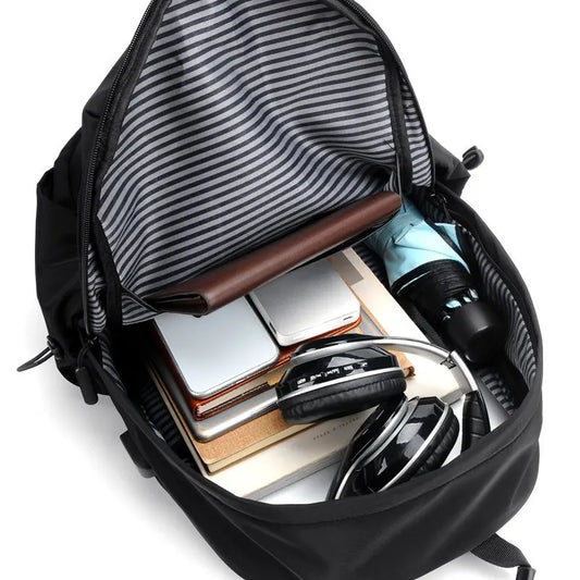 JMT-341450 Waterproof 17 Inch USB Laptop Backpack for Students and Travellers - Casual Leisure Bag for Men